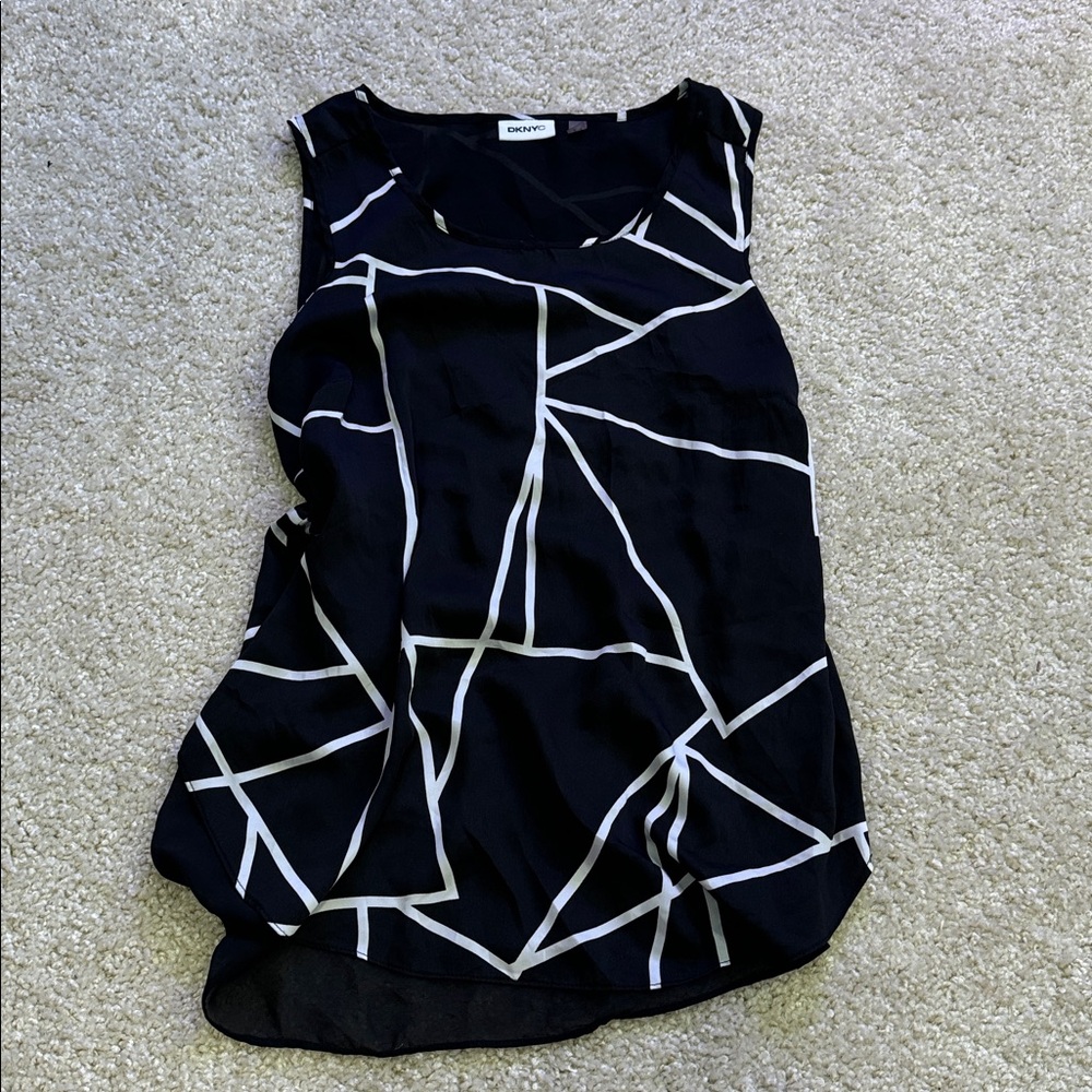 DKNYC Black and White Sleeveless Top